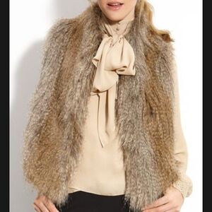 Vince Camuto Shaggy Faux Fur Vest Size XS
